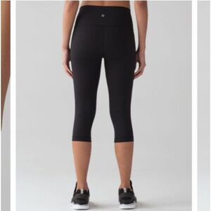 Lululemon 4 Wunder Under High Rise Black Leggings‎